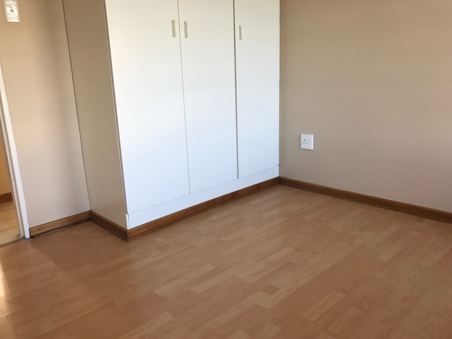 To Let 3 Bedroom Property for Rent in Beacon Bay Eastern Cape